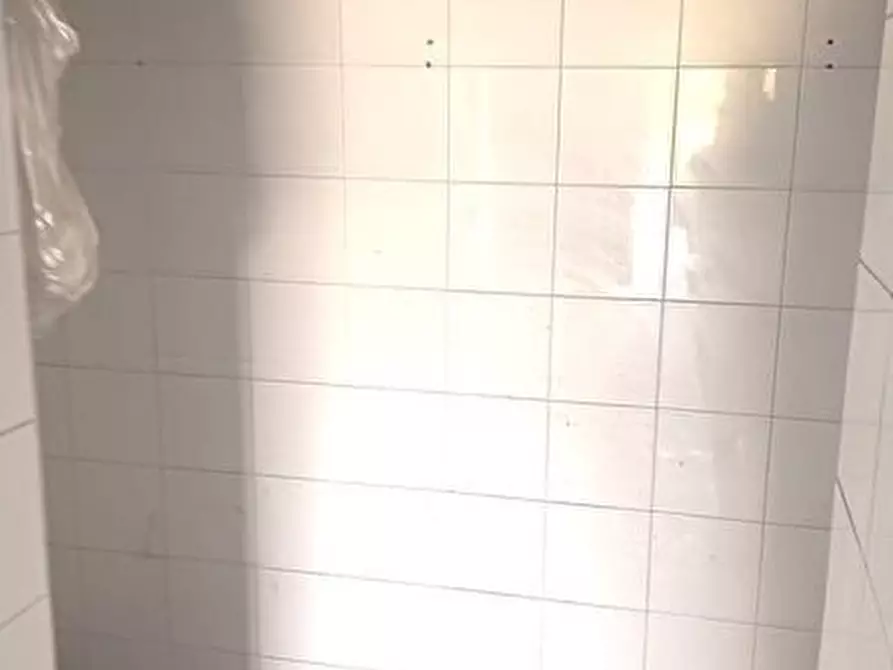 Immagine 6 di Negozio in vendita  a Afragola