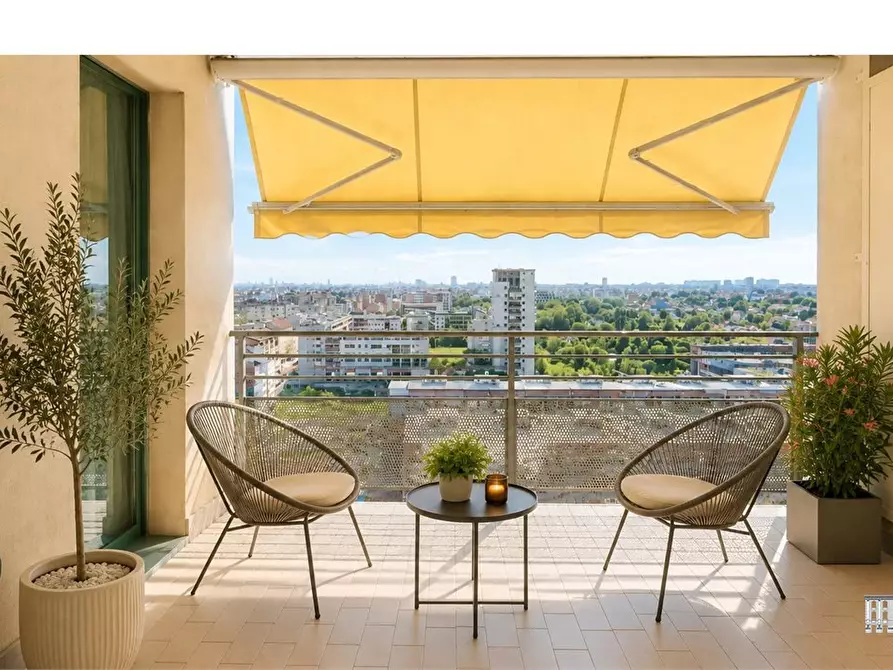 Immagine 1 di Appartamento in vendita  a Milano