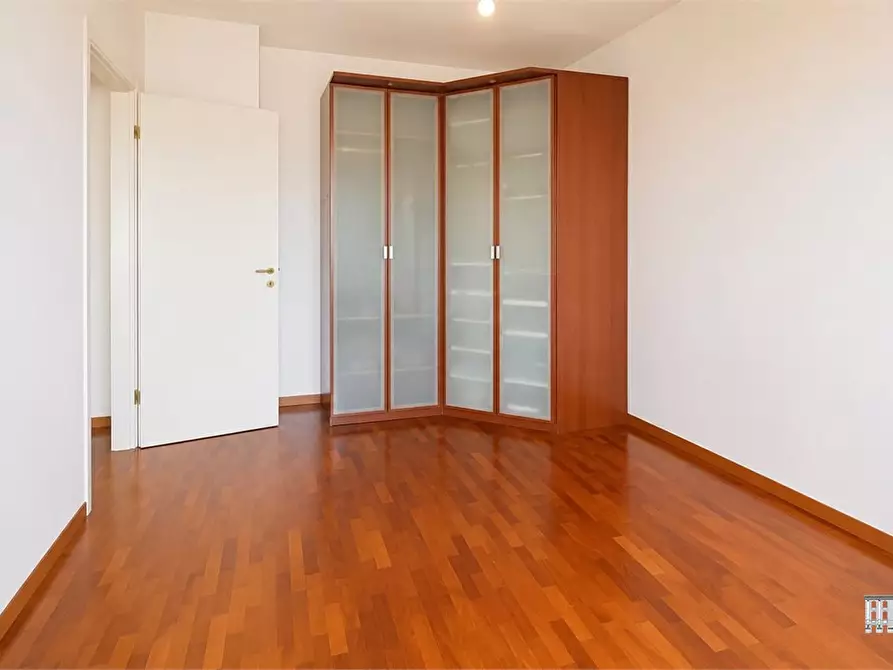 Immagine 5 di Appartamento in vendita  a Milano