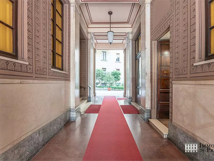 Immagine 10 di Attico in vendita  7 a Milano