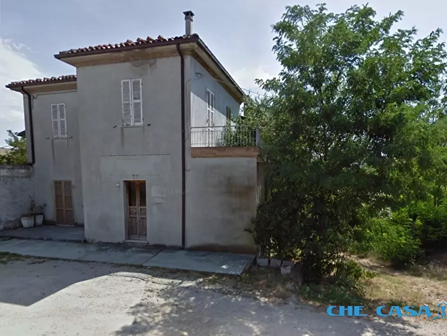 Immagine 1 di Casa semindipendente in vendita  a Montecalvo In Foglia