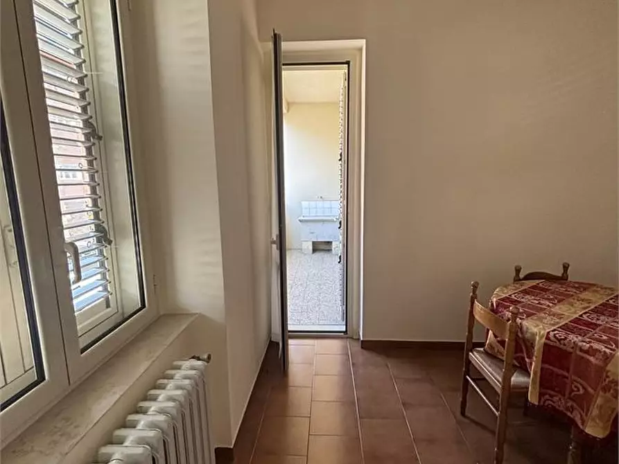 Immagine 5 di Appartamento in vendita  4 a Pomarico