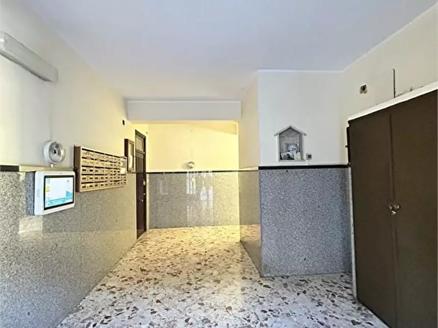 Immagine 2 di Appartamento in vendita  61 a Palermo