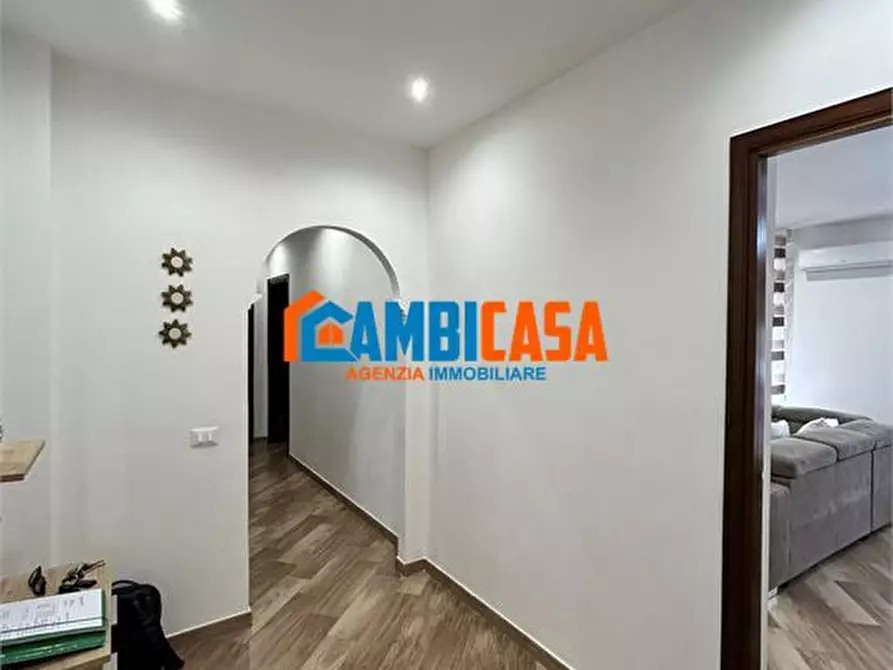 Immagine 4 di Appartamento in vendita  a Palermo