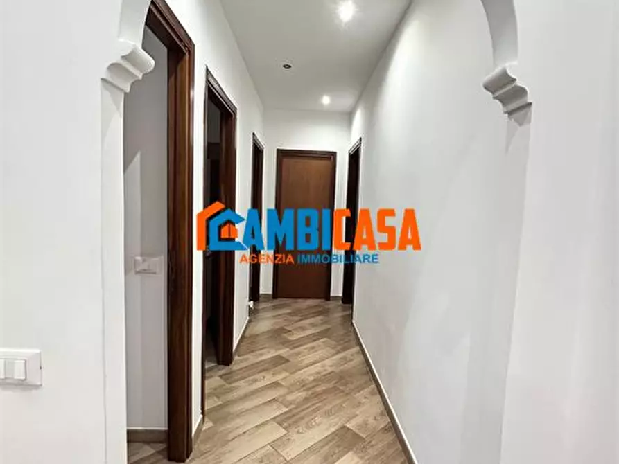 Immagine 2 di Appartamento in vendita  a Palermo