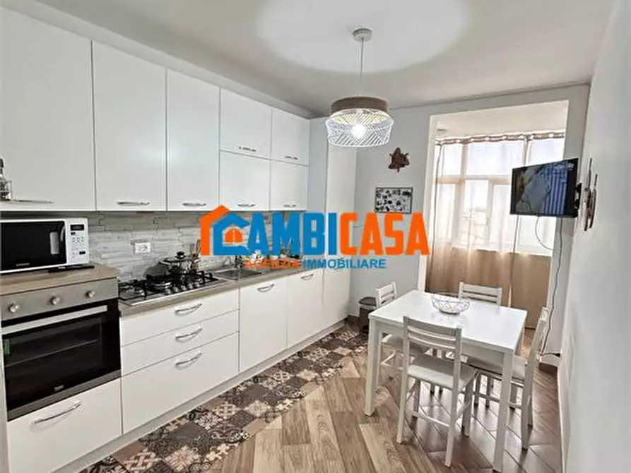 Immagine 3 di Appartamento in vendita  a Palermo