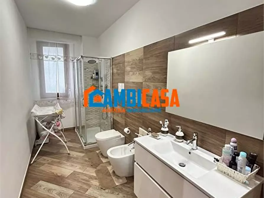 Immagine 10 di Appartamento in vendita  a Palermo
