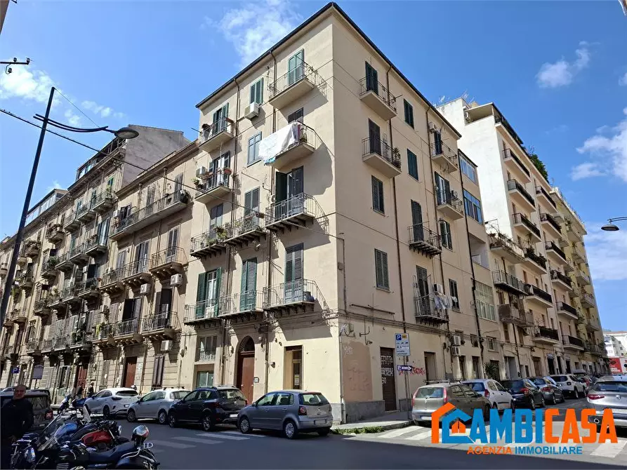 Immagine 1 di Appartamento in vendita  a Palermo