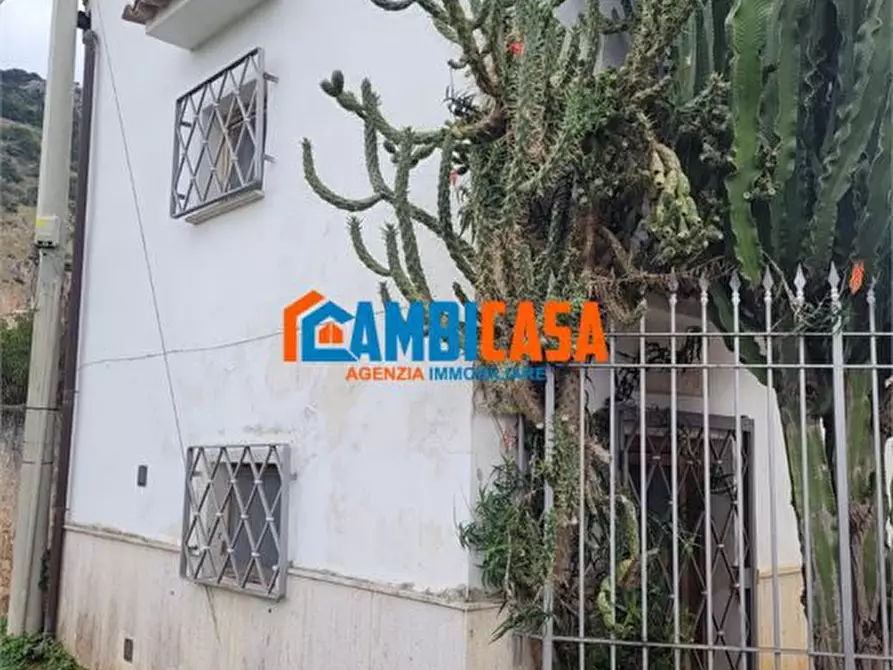 Immagine 2 di Appartamento in vendita  a Palermo