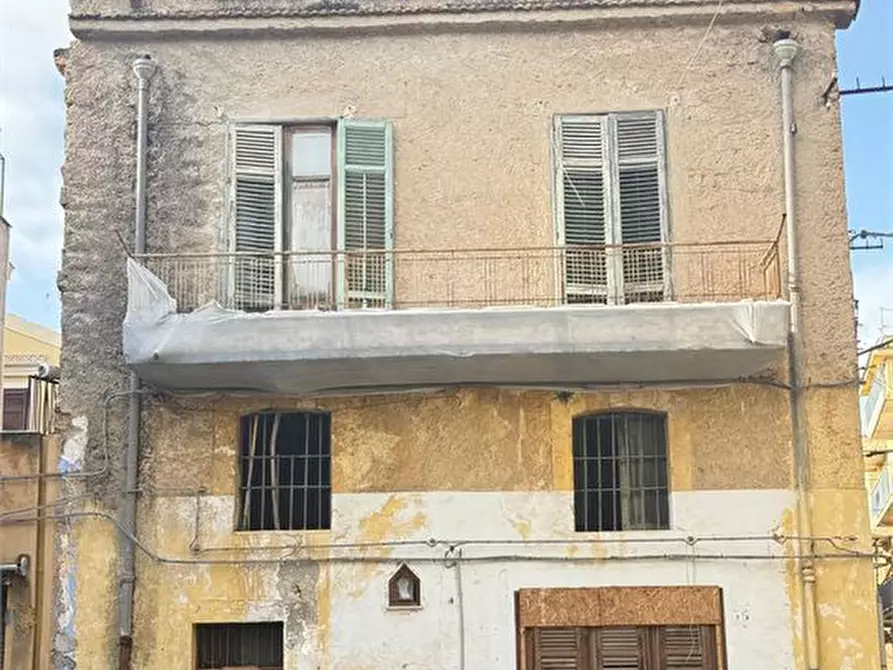 Immagine 1 di Appartamento in vendita  a Bagheria
