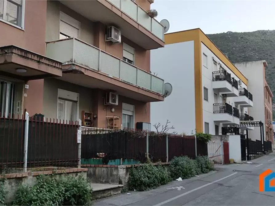 Immagine 1 di Appartamento in vendita  a Palermo