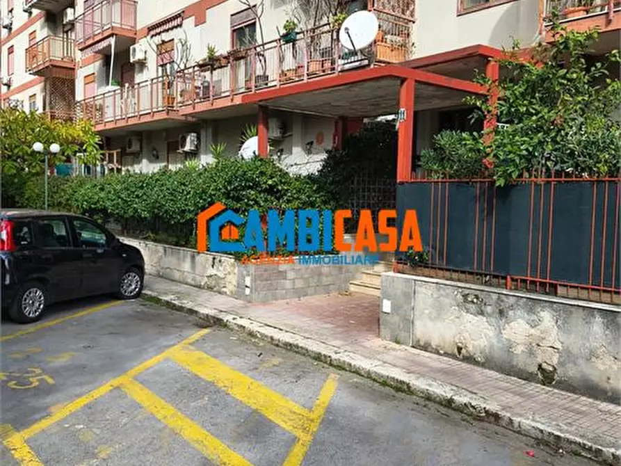 Immagine 9 di Appartamento in vendita  a Palermo