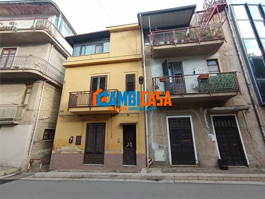 Immagine 1 di Appartamento in vendita  a Villabate