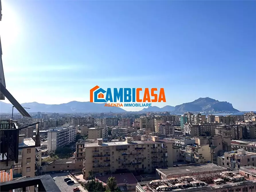 Immagine 8 di Appartamento in vendita  a Palermo