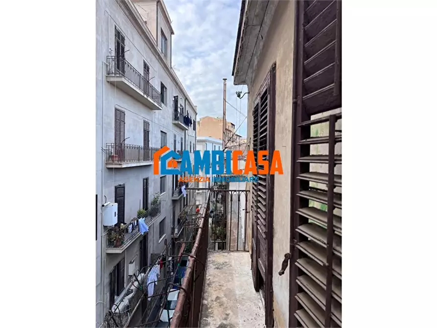 Immagine 8 di Villa in vendita  a Palermo