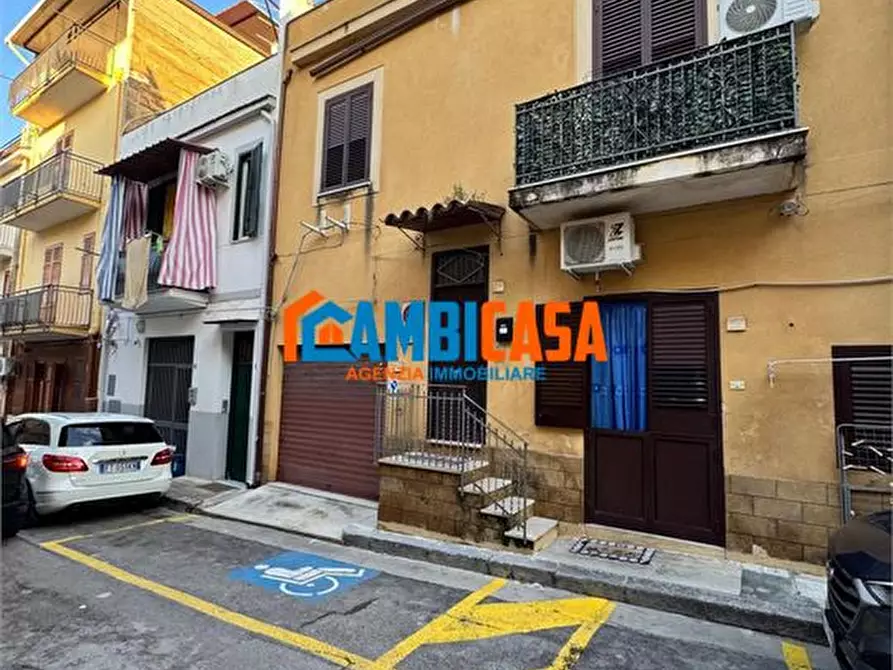 Immagine 1 di Villa in vendita  a Casteldaccia
