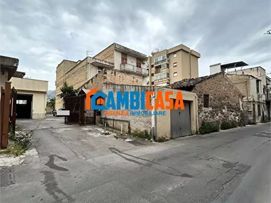 Immagine 8 di Magazzino in vendita  24G a Palermo