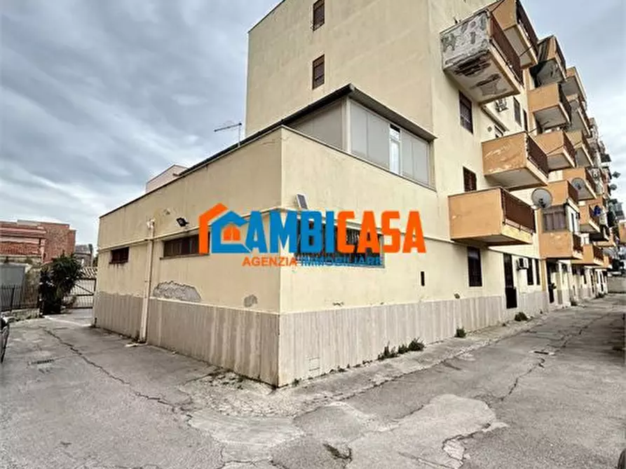 Immagine 6 di Magazzino in vendita  24G a Palermo