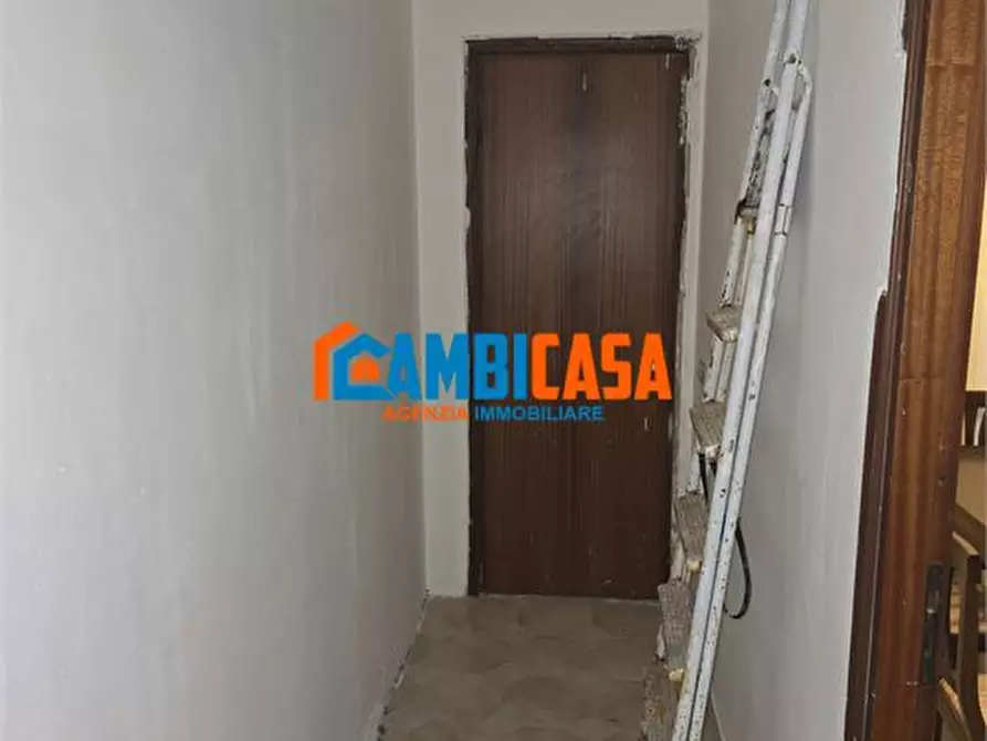 Immagine 9 di Ufficio in vendita  a Palermo