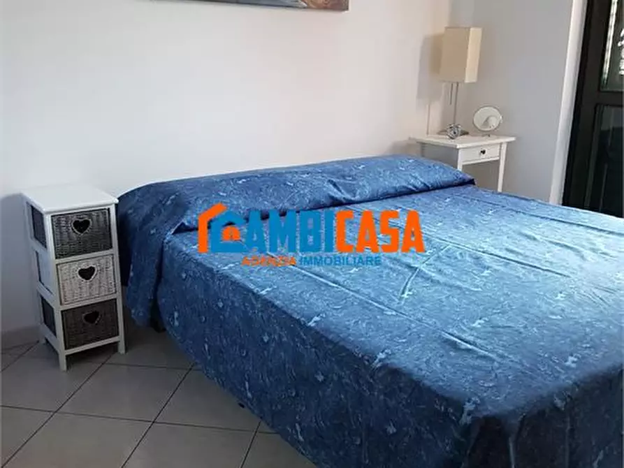 Immagine 9 di Villa in vendita  a Campofelice Di Roccella