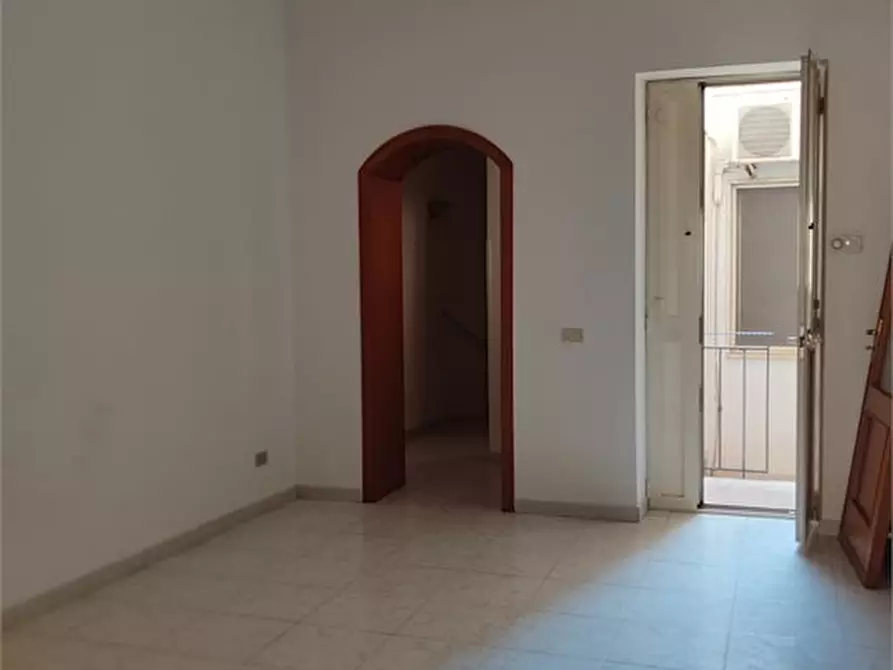 Immagine 6 di Appartamento in vendita  a Bari