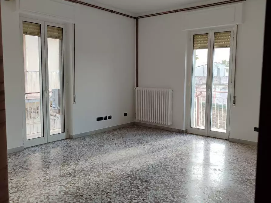 Immagine 8 di Appartamento in vendita  a Bari