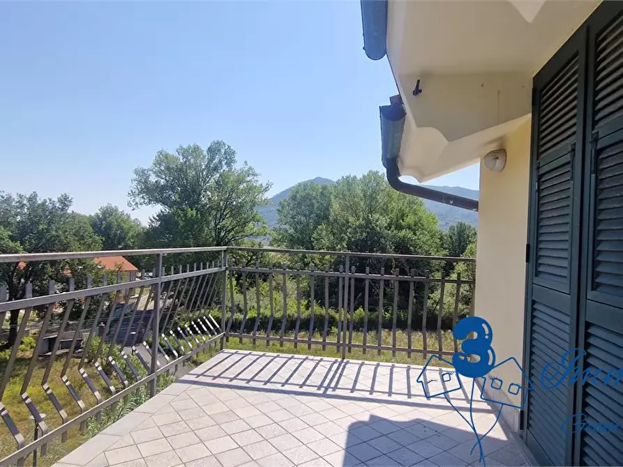 Immagine 3 di Appartamento in vendita  a Villanova D'albenga