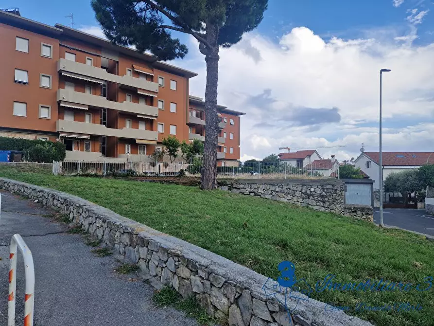 Immagine 6 di Garage in vendita  a Loano