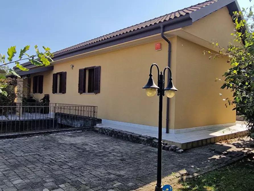 Immagine 5 di Villa in vendita  a Villanova D'albenga