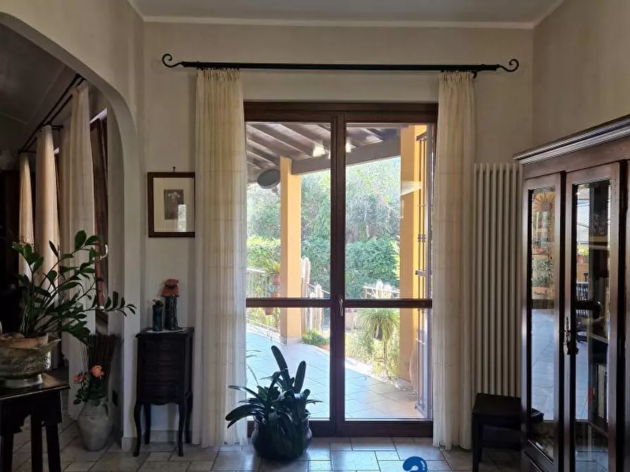 Immagine 7 di Villa in vendita  a Villanova D'albenga