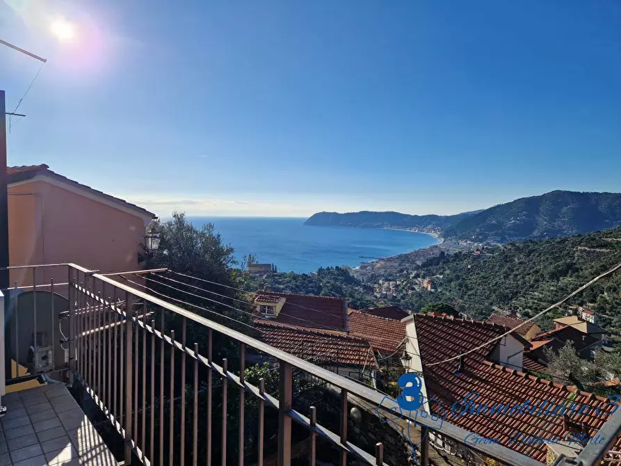 Immagine 4 di Casa semindipendente in vendita  15 a Alassio
