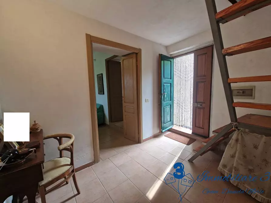 Immagine 8 di Casa semindipendente in vendita  a Vendone