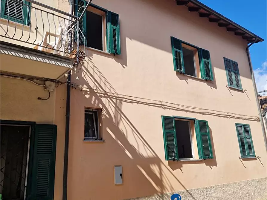 Immagine 2 di Casa semindipendente in vendita  7 a Villanova D'albenga