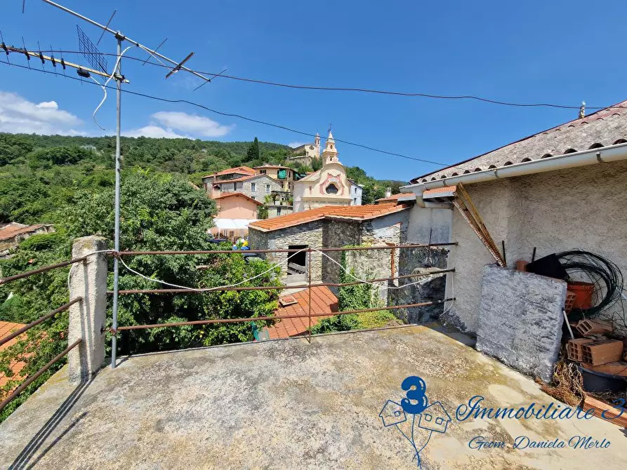 Immagine 8 di Rustico / casale in vendita  a Ranzo