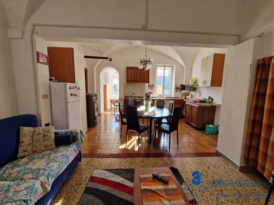 Immagine 7 di Rustico / casale in vendita  a Albenga