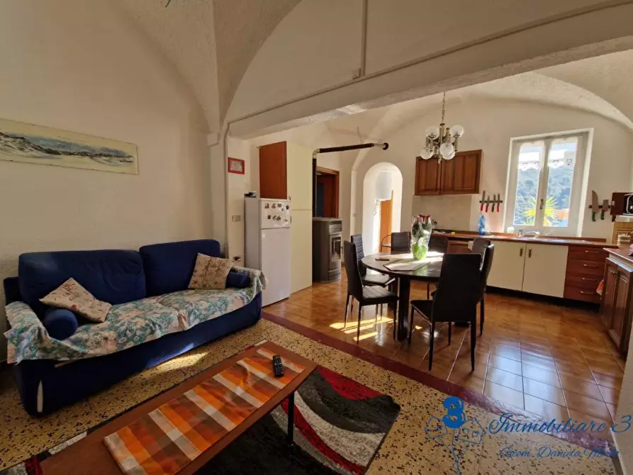 Immagine 6 di Rustico / casale in vendita  a Albenga
