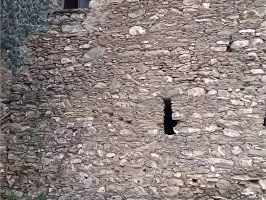 Immagine 5 di Rustico / casale in vendita  a Casanova Lerrone