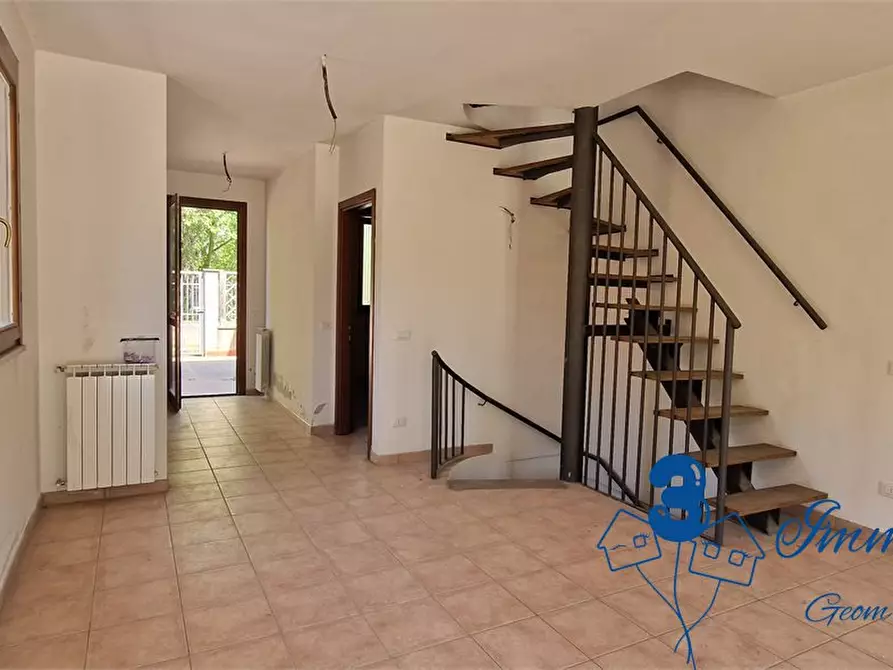 Immagine 7 di Villetta a schiera in vendita  a Villanova D'albenga