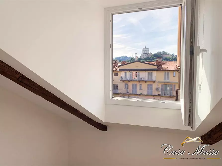 Immagine 3 di Appartamento in vendita  33 a Torino