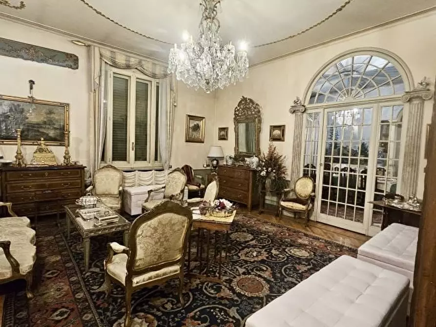 Immagine 8 di Appartamento in vendita  16 a Torino