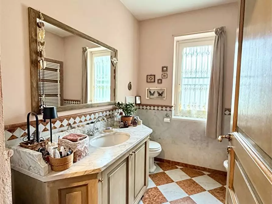 Immagine 9 di Villa in vendita  15 a San Mauro Torinese