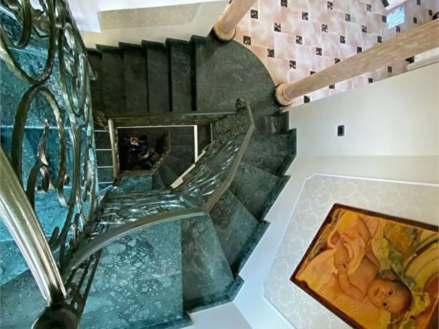 Immagine 2 di Appartamento in vendita  a Frignano