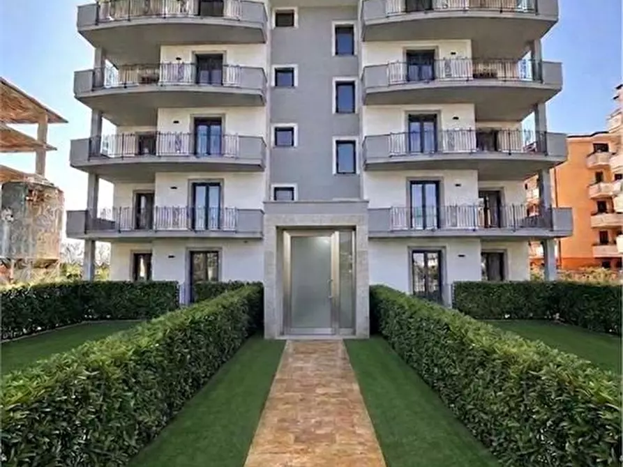 Immagine 1 di Appartamento in vendita  a Orta Di Atella