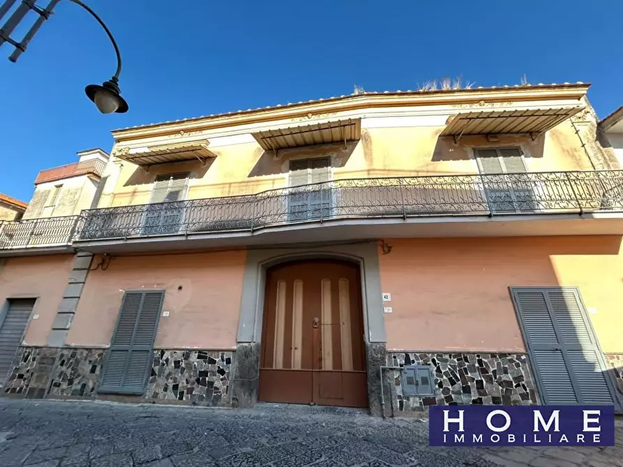Immagine 1 di Villa in vendita  a Crispano