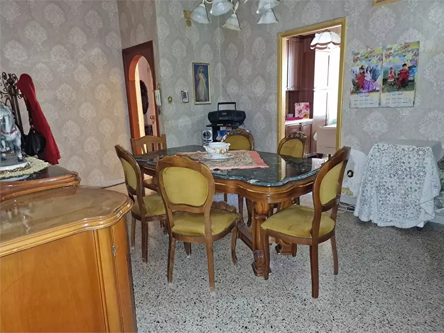 Immagine 8 di Appartamento in vendita  a Torre Annunziata