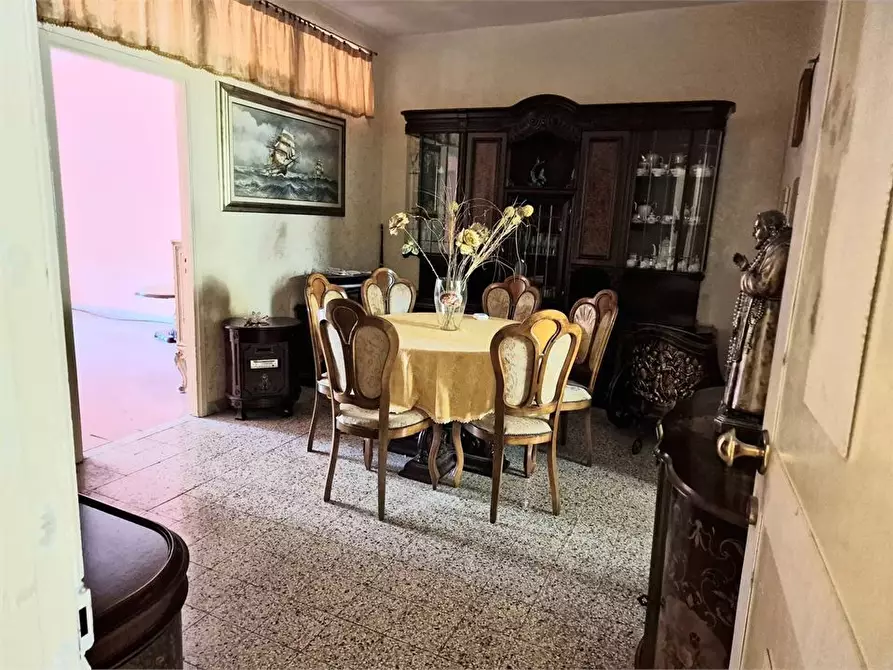 Immagine 9 di Appartamento in vendita  a Torre Annunziata