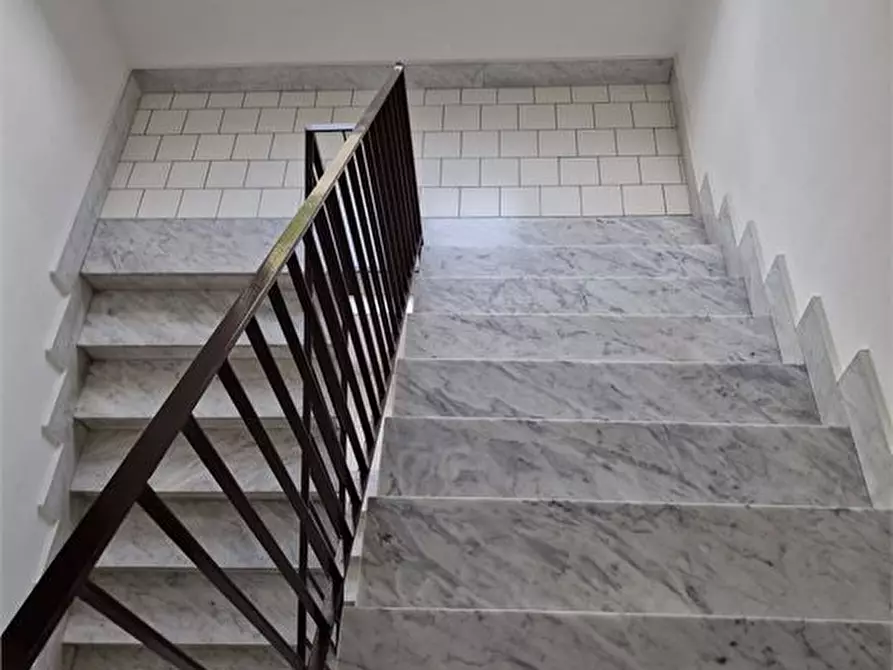 Immagine 3 di Appartamento in vendita  a Torre Annunziata