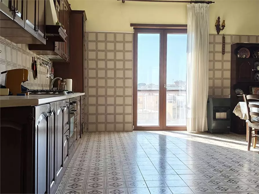 Immagine 4 di Appartamento in vendita  a Torre Annunziata