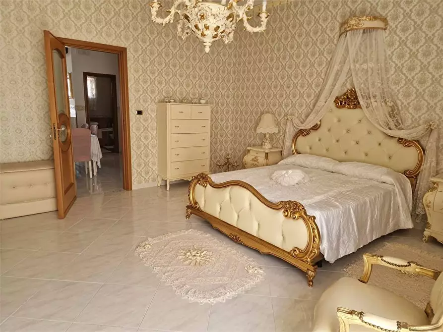 Immagine 4 di Appartamento in vendita  a Torre Annunziata