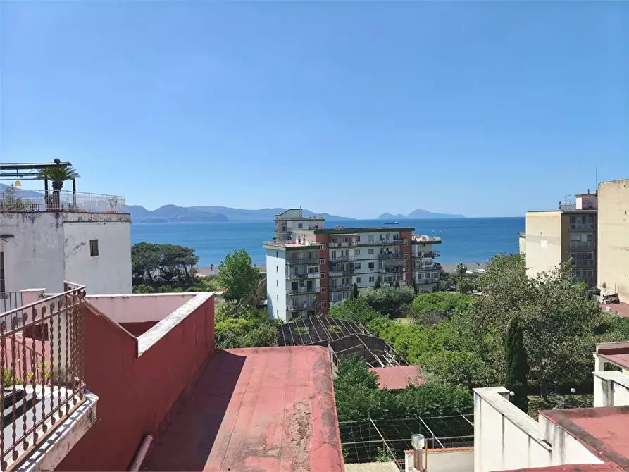 Immagine 1 di Appartamento in vendita  a Torre Annunziata